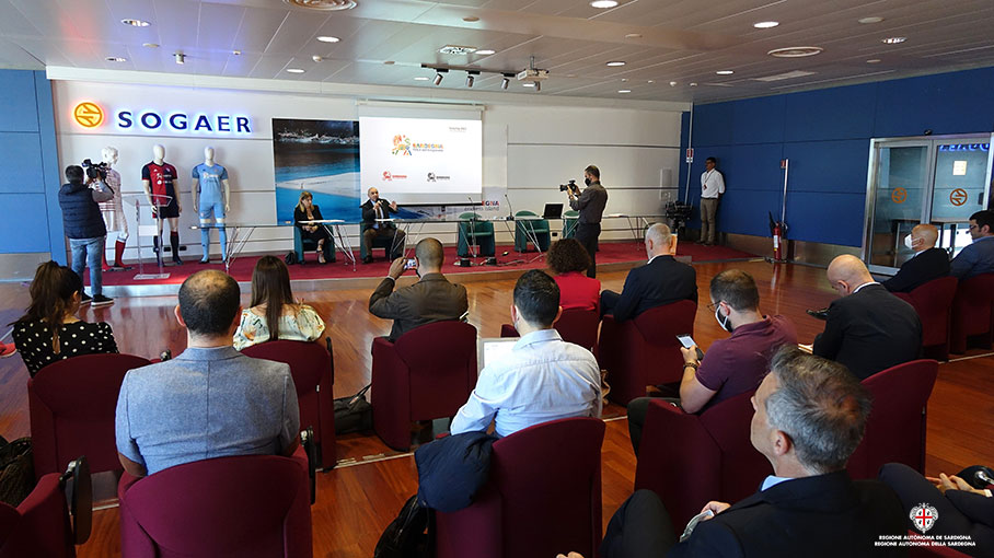 Ass.re Chessa presentazione nuovo logo isola Ass.re Chessa presentazione nuovo logo isola